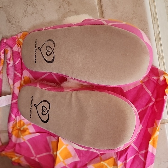 ๐งก๐ฉท VICTORIA'S SECRET Flannel Pink/Orange ARGYLE Pajama Set ๐ฉท๐งก - Picture 7 of 13